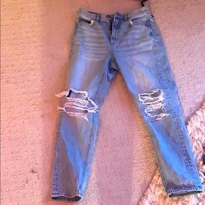 american eagle mom jeans
